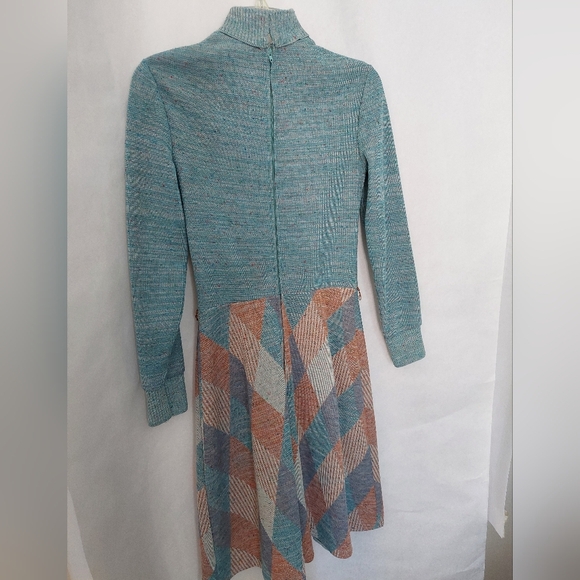 Vintage De Laix Aqua and Peach Knit Dress - Picture 3 of 9